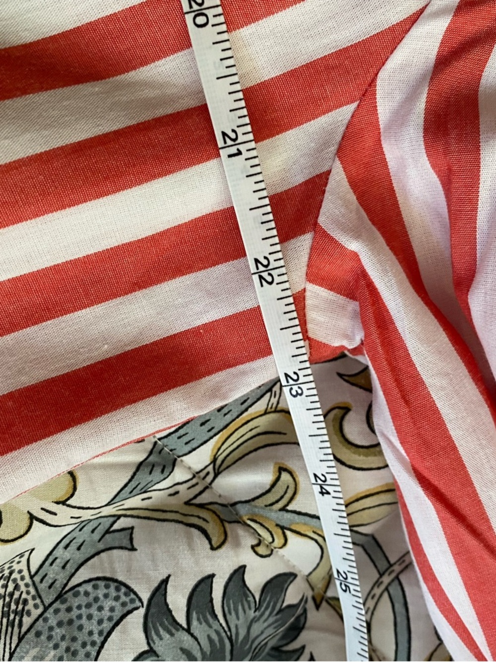 NWT ANTHROPOLOGIE Red and White Striped Blouse - Picture 5 of 6
